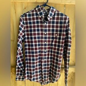 Men’s express maroon , blue and white long‎ sleeve button down shirt size XS TP